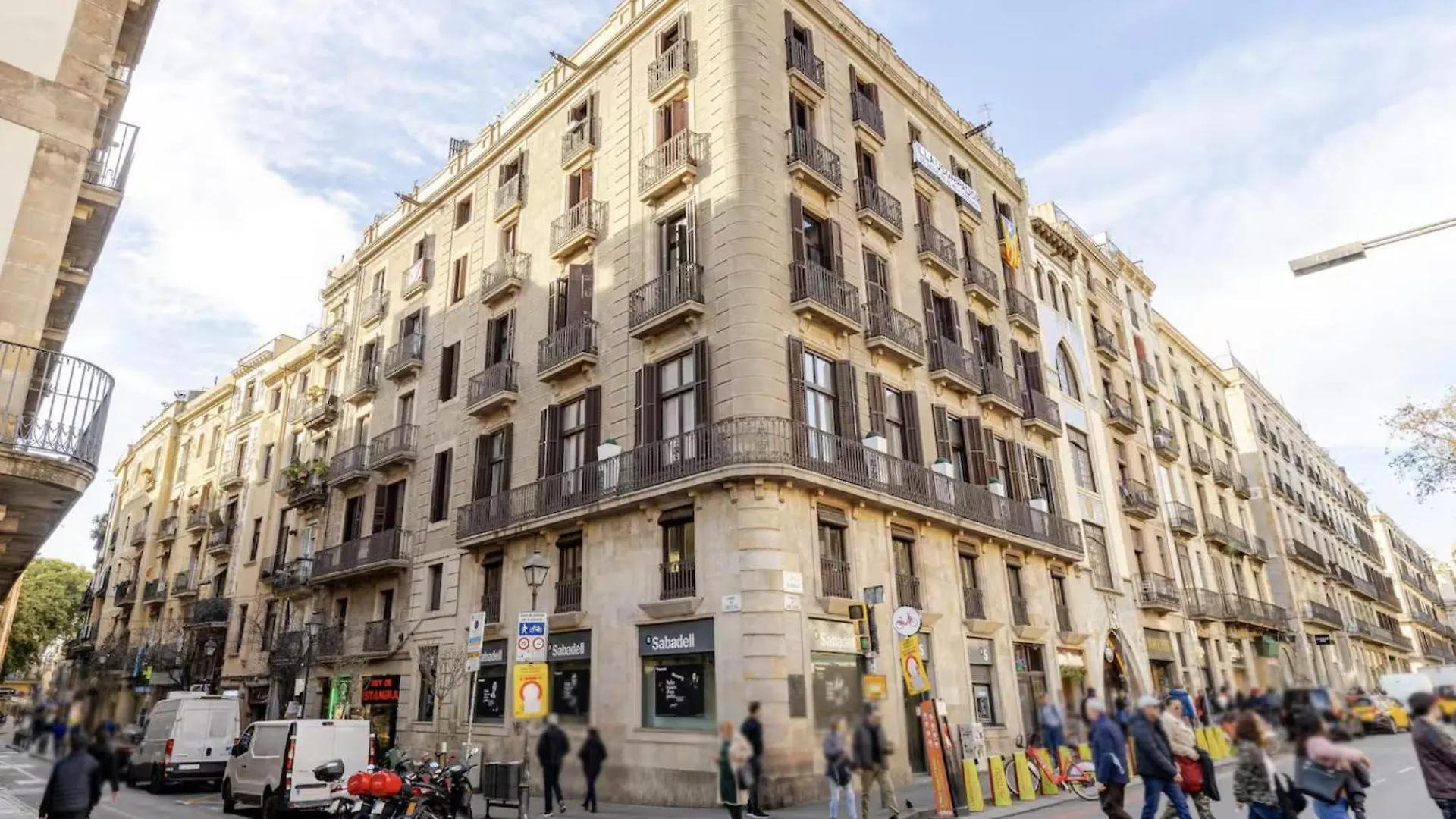 Habitaciones Unicas En La Rambla Barcelona España