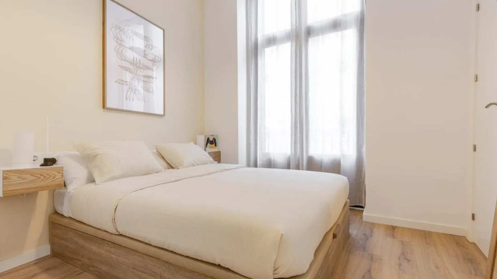 Apartahotel Habitaciones Unicas En La Rambla Barcelona España